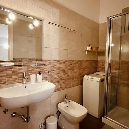 公寓 Downtown Apartment_sistina